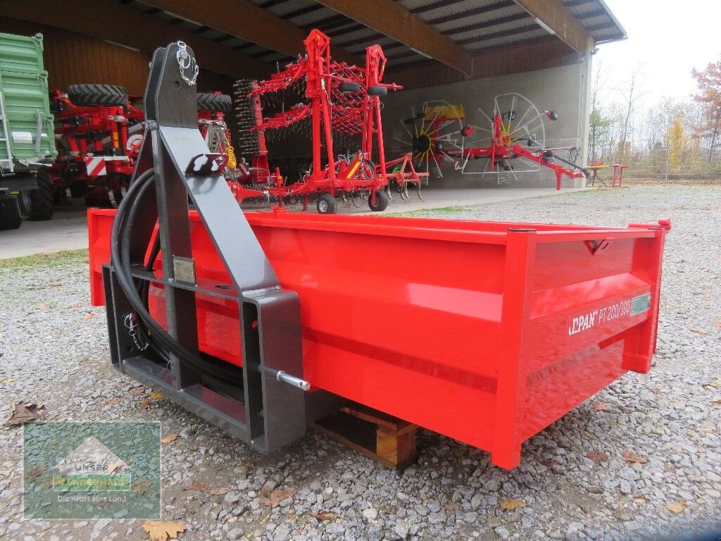 Ladeschaufel des Typs Krpan PT 200/100, Neumaschine in Eferding (Bild 1)