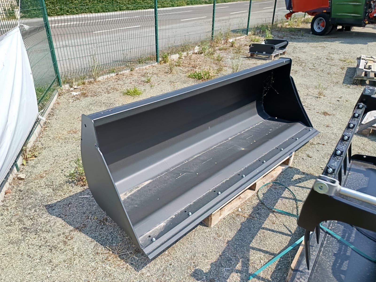 Ladeschaufel of the type Mailleux BT 225, Gebrauchtmaschine in Le Horps (Picture 1)