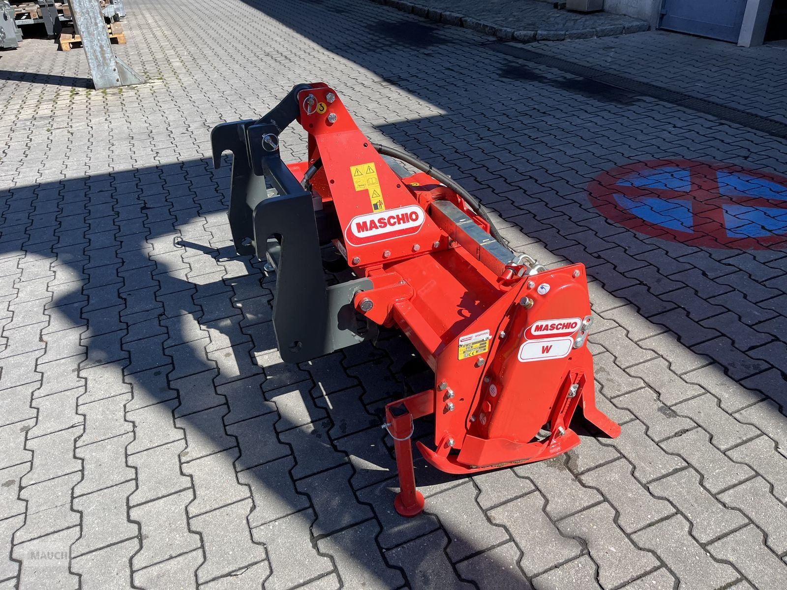 Ladeschaufel des Typs Mehrtens Bodenfräse 1,45m mit Weidemann HV, Gebrauchtmaschine in Burgkirchen (Bild 8)