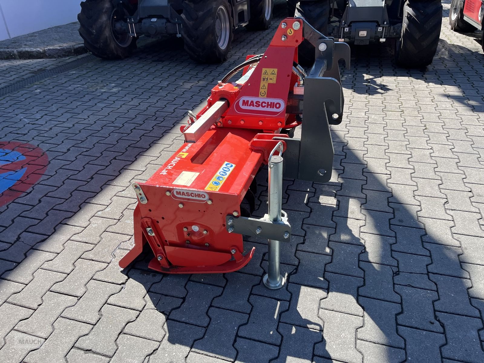 Ladeschaufel des Typs Mehrtens Bodenfräse 1,45m mit Weidemann HV, Gebrauchtmaschine in Burgkirchen (Bild 4)