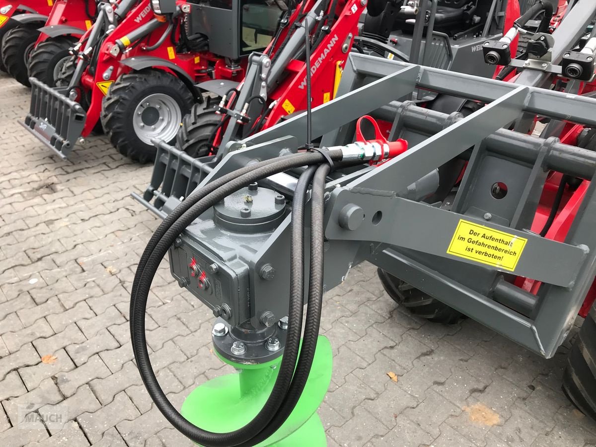 Ladeschaufel des Typs Mehrtens Erdbohrer Euro oder Weidemann, Neumaschine in Burgkirchen (Bild 9)
