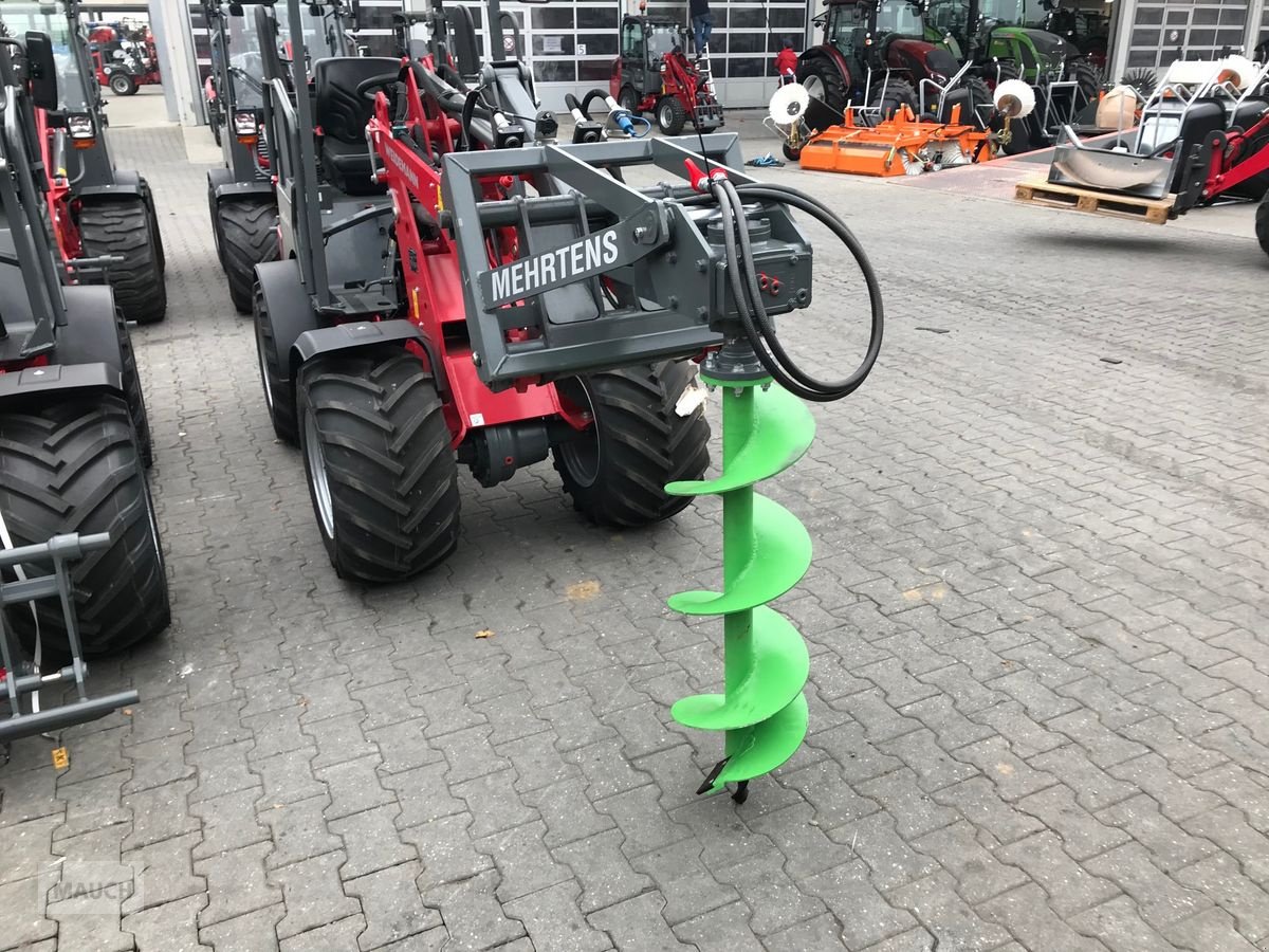 Ladeschaufel des Typs Mehrtens Erdbohrer Euro oder Weidemann, Neumaschine in Burgkirchen (Bild 7)