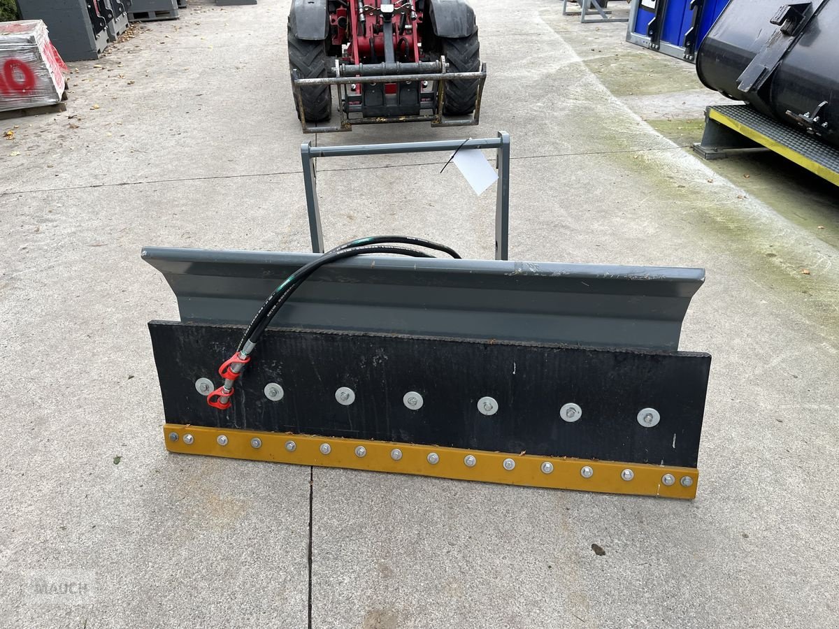 Ladeschaufel des Typs Mehrtens Gummischieber 1500mm hydraulisch schwenkbar, Gebrauchtmaschine in Burgkirchen (Bild 2)