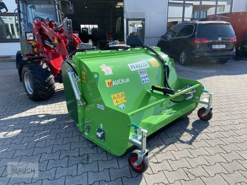 Ladeschaufel des Typs Peruzzo Koala Aufsammelschleglmäher, Neumaschine in Burgkirchen (Bild 1)