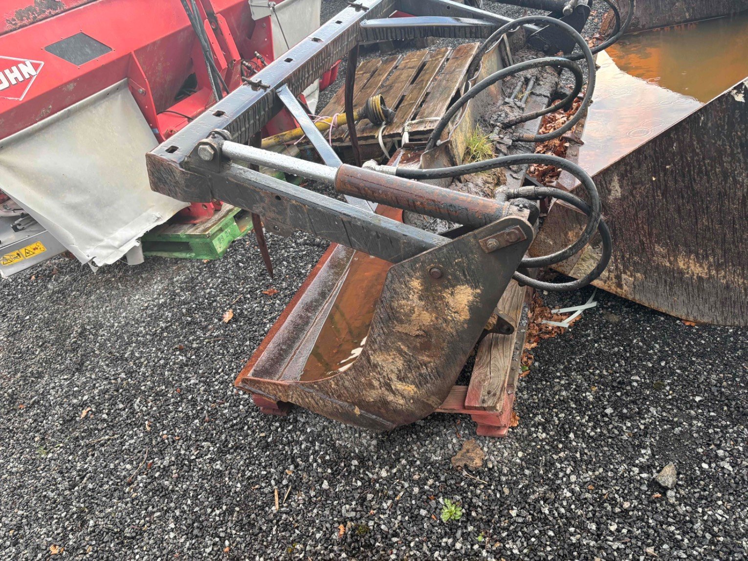 Ladeschaufel typu Quicke Bms 150, Gebrauchtmaschine v LA SOUTERRAINE (Obrázek 2)