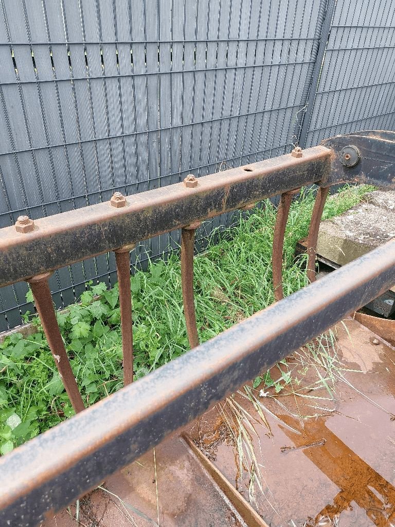 Ladeschaufel del tipo Quicke BMS 225, Gebrauchtmaschine In DIFFENBACH-LES-HELLIMER (Immagine 5)