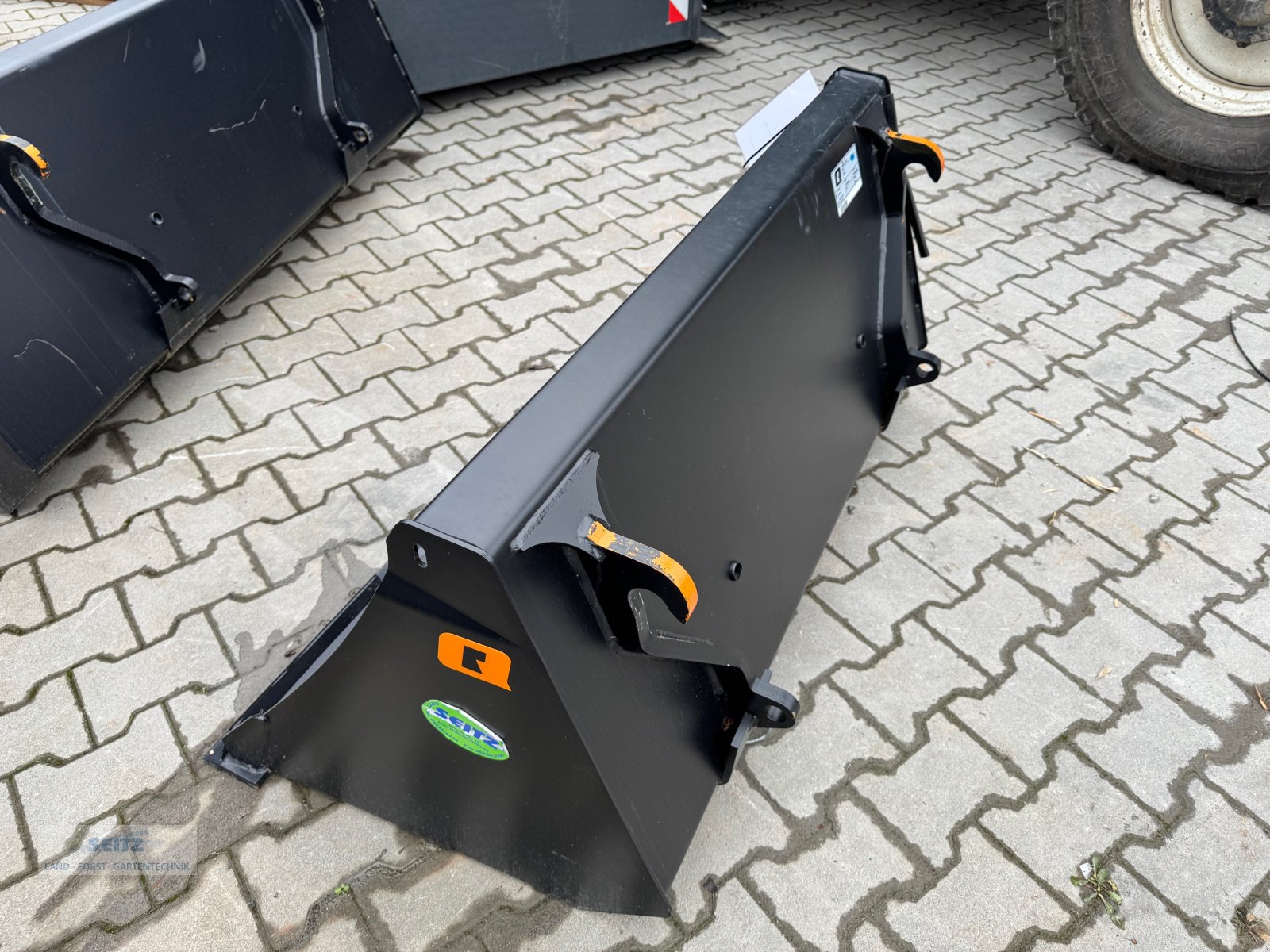 Ladeschaufel des Typs Quicke CE 130, Neumaschine in Lindenfels-Glattbach (Bild 3)