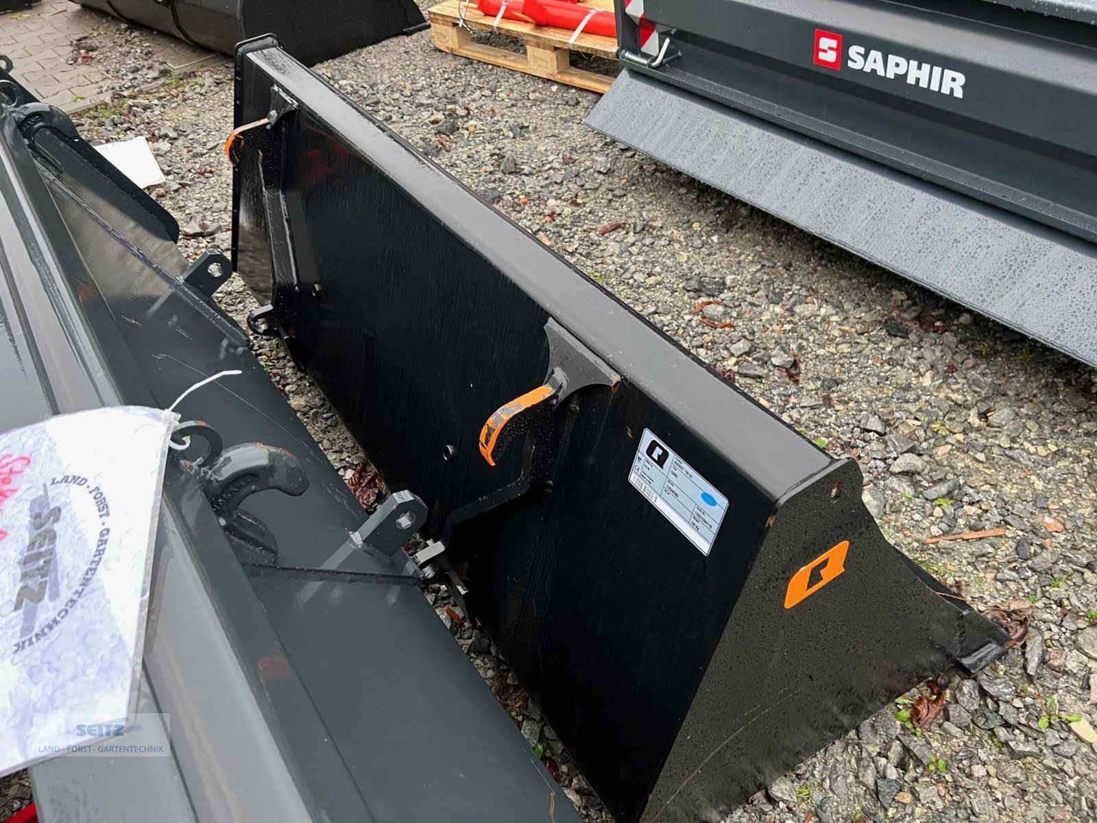 Ladeschaufel des Typs Quicke CE 170, Neumaschine in Lindenfels-Glattbach (Bild 3)