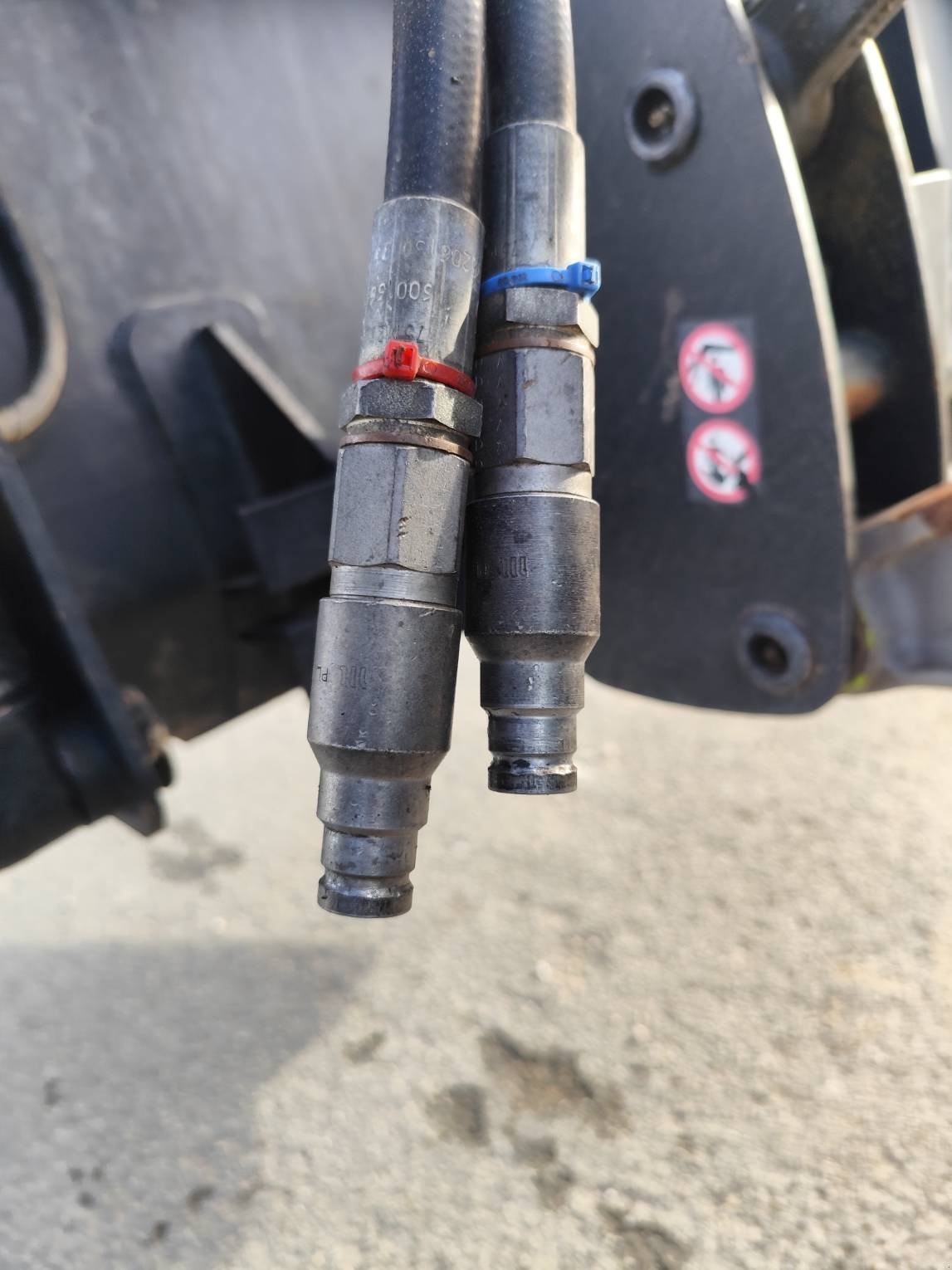 Ladeschaufel van het type Quicke GODET MULTI SERVICE, Gebrauchtmaschine in Le Horps (Foto 10)