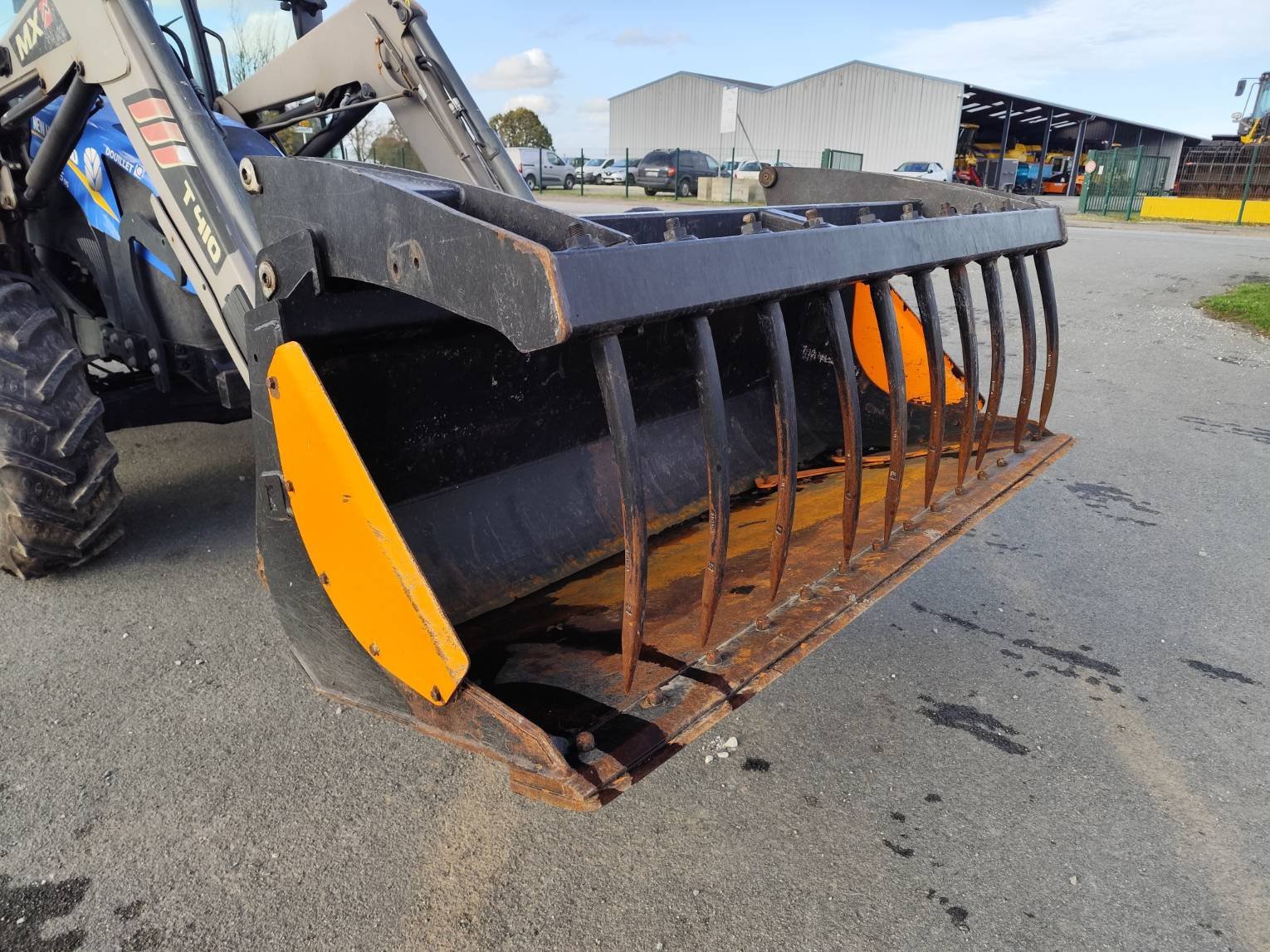 Ladeschaufel del tipo Quicke GODET MULTI SERVICE, Gebrauchtmaschine In Le Horps (Immagine 1)