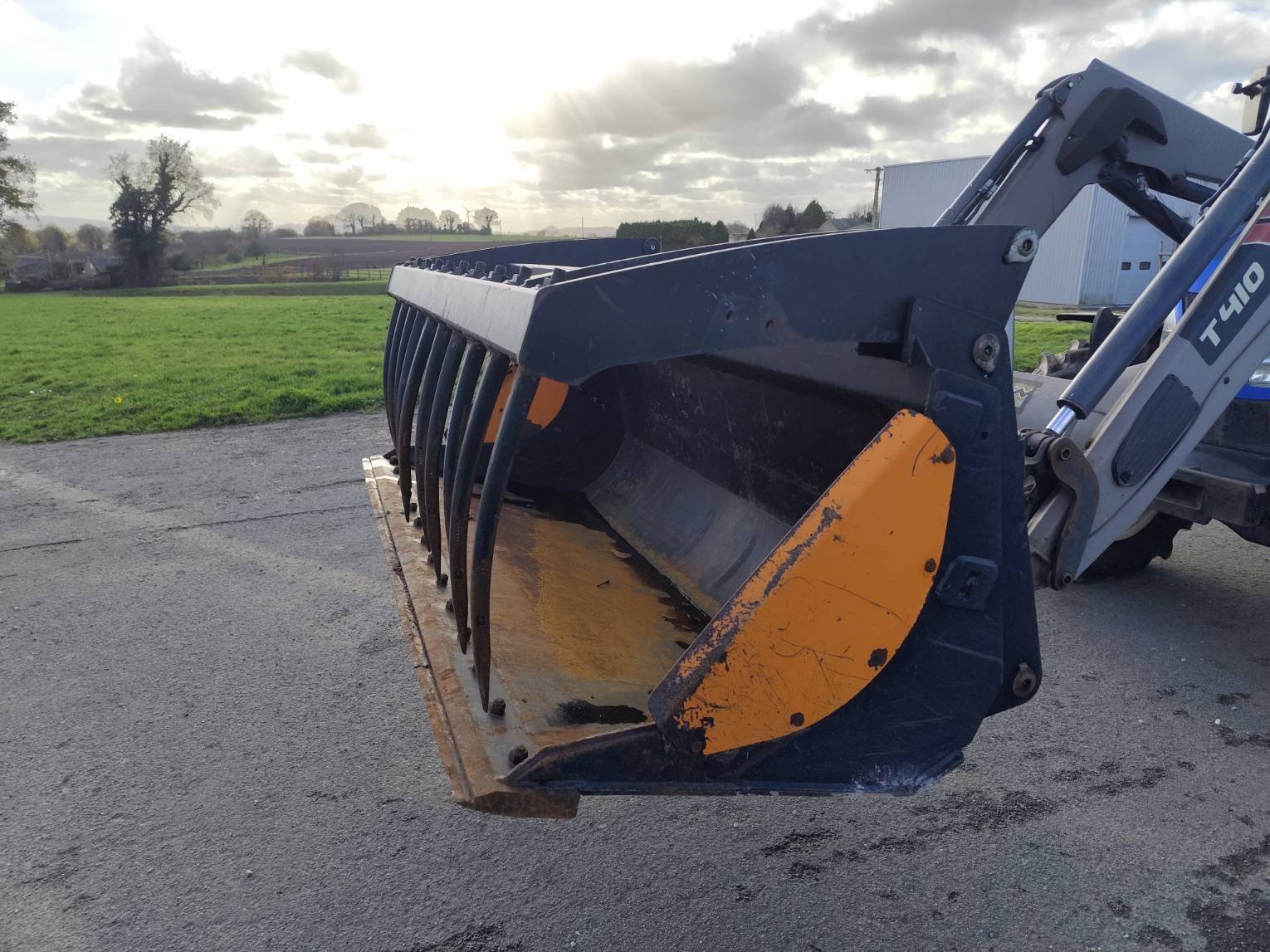 Ladeschaufel типа Quicke GODET MULTI SERVICE, Gebrauchtmaschine в Le Horps (Фотография 4)