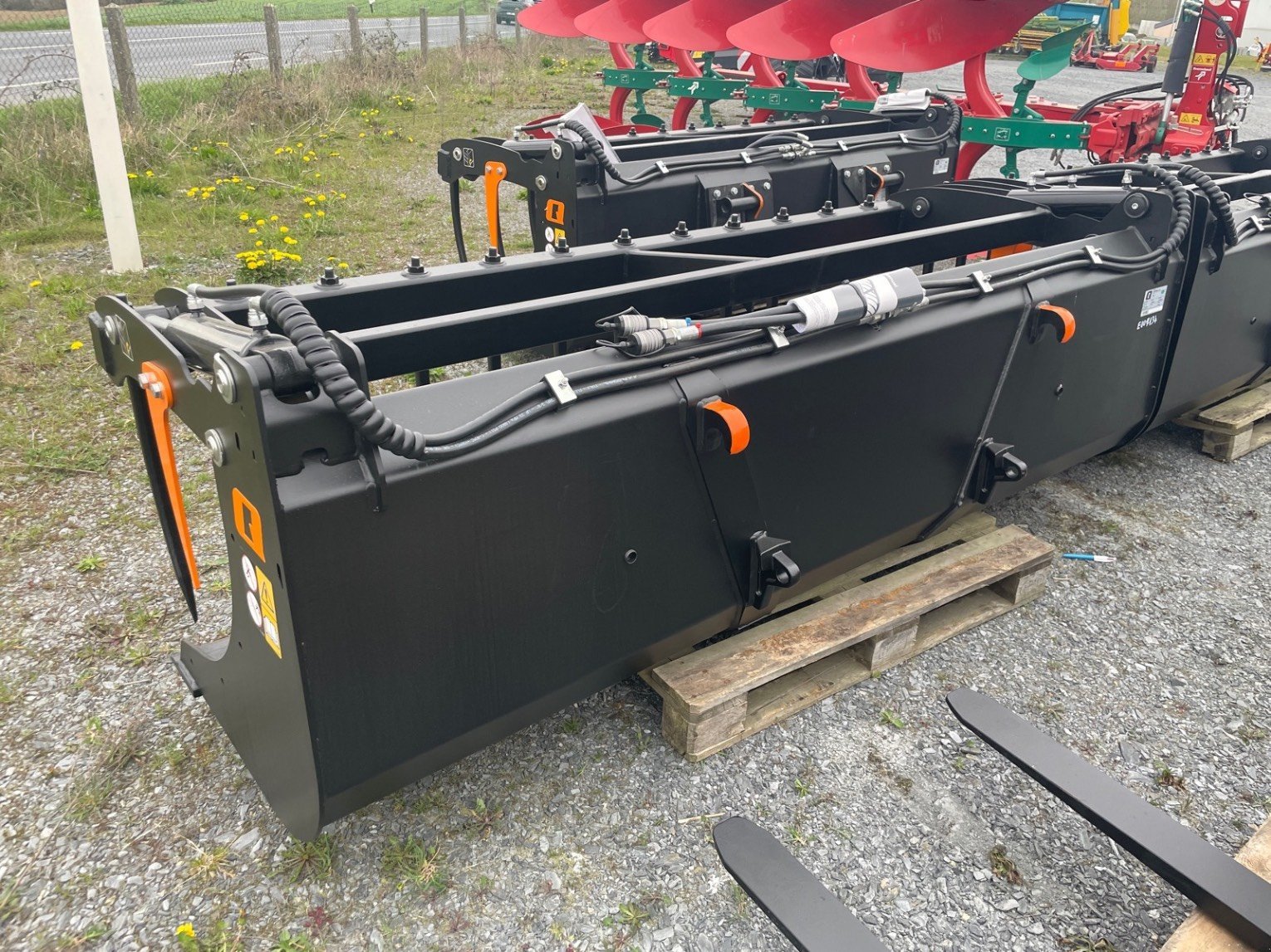 Ladeschaufel typu Quicke Multibenne M+250 EURO SOUDE Alö-Quicke, Gebrauchtmaschine w SAINT CLAIR SUR ELLE (Zdjęcie 2)