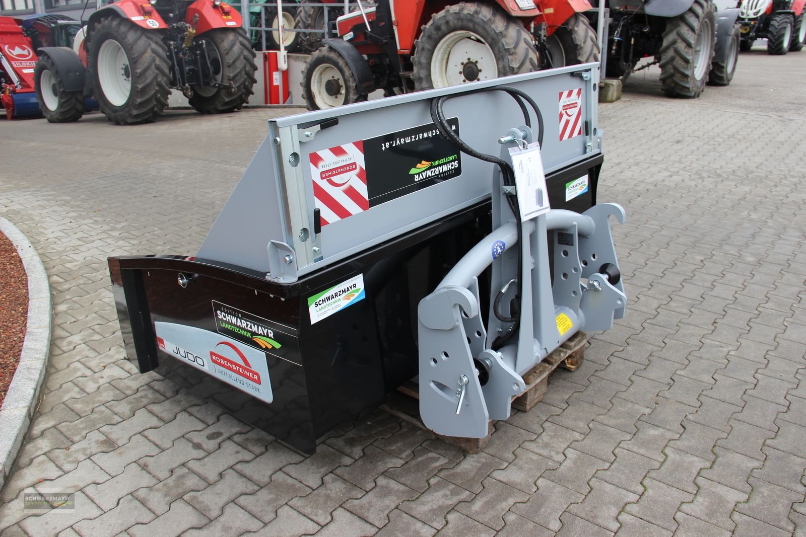 Ladeschaufel des Typs Rosensteiner Judo 180D Euro, Neumaschine in Aurolzmünster (Bild 3)