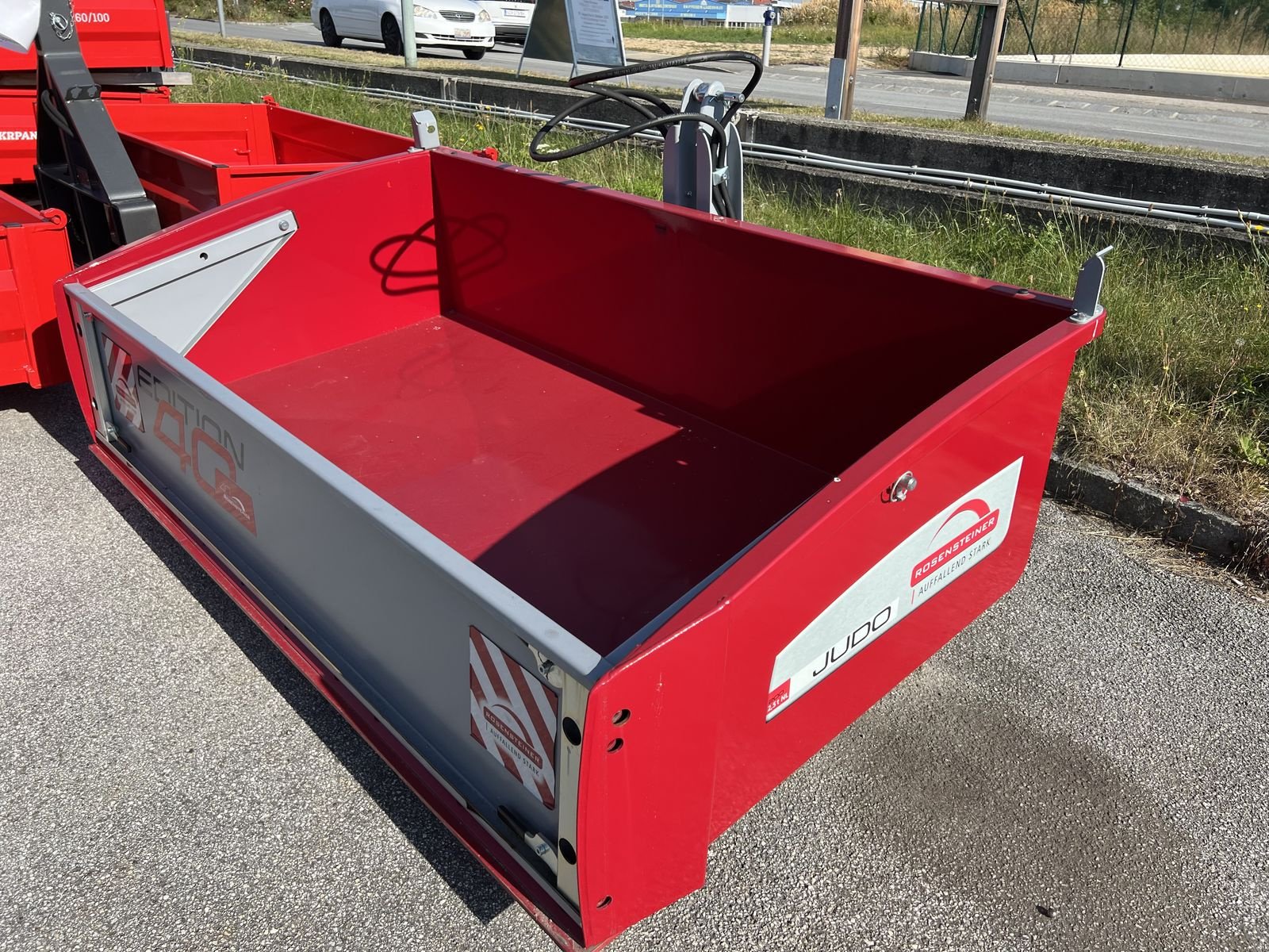 Ladeschaufel des Typs Rosensteiner Judo 200 / DW, Neumaschine in Weitra (Bild 1)