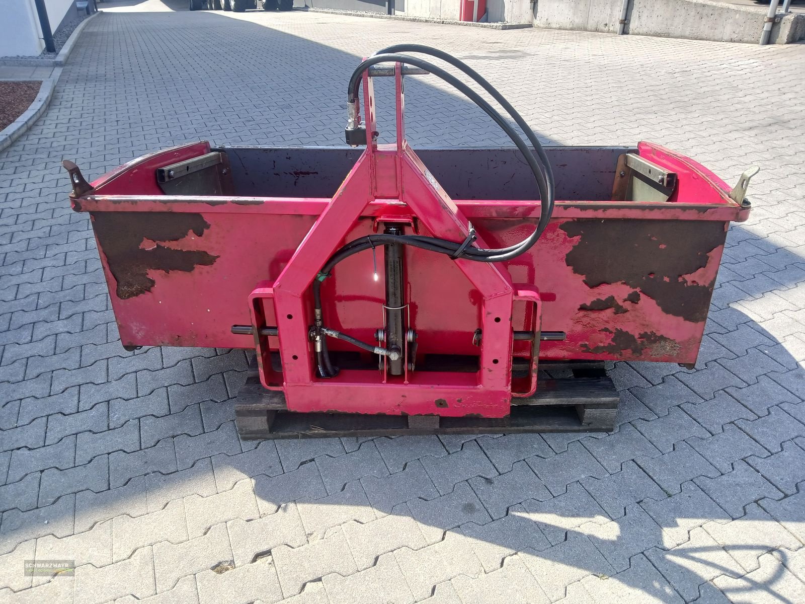 Ladeschaufel des Typs Rosensteiner Judo 200D mit Bordwandschwenkvorrichtung, Gebrauchtmaschine in Aurolzmünster (Bild 6)