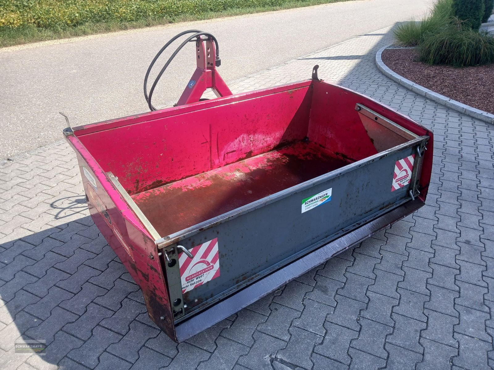 Ladeschaufel des Typs Rosensteiner Judo 200D mit Bordwandschwenkvorrichtung, Gebrauchtmaschine in Aurolzmünster (Bild 2)