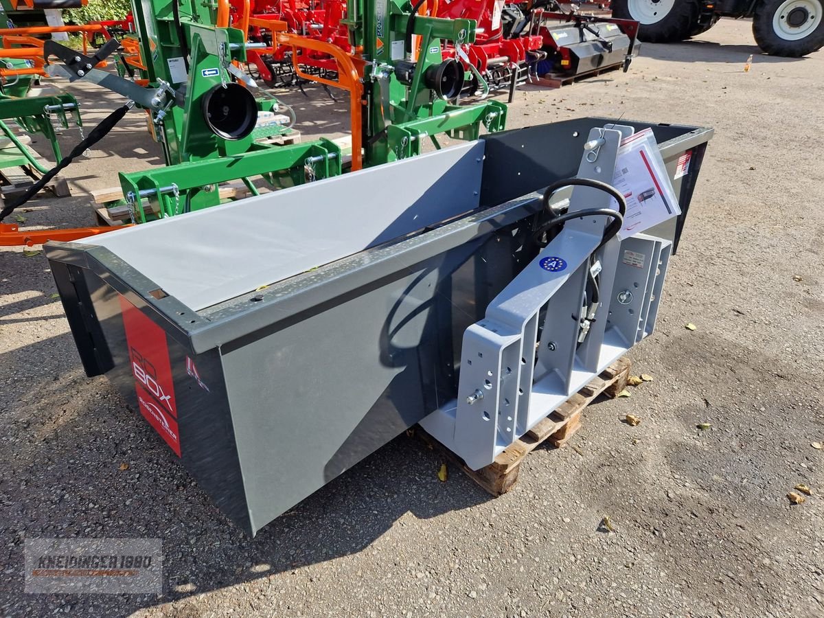 Ladeschaufel des Typs Rosensteiner RO BOX 220, Neumaschine in Altenfelden (Bild 1)