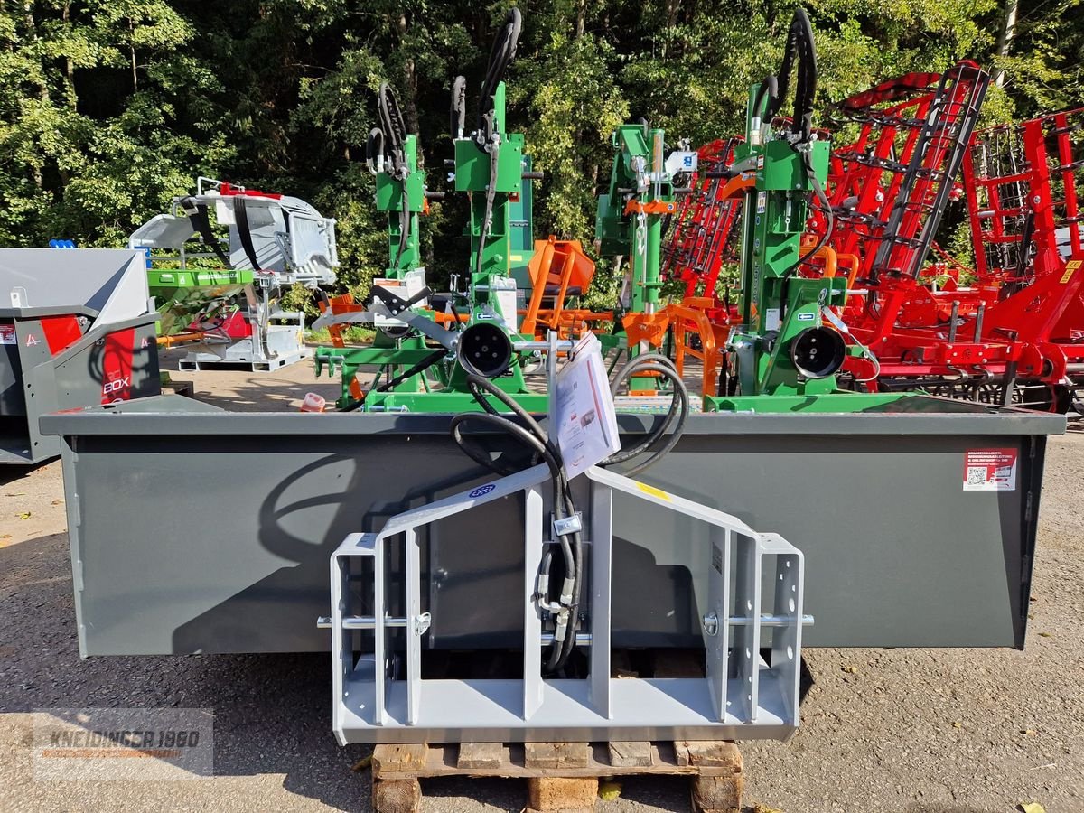 Ladeschaufel des Typs Rosensteiner RO BOX 220, Neumaschine in Altenfelden (Bild 3)