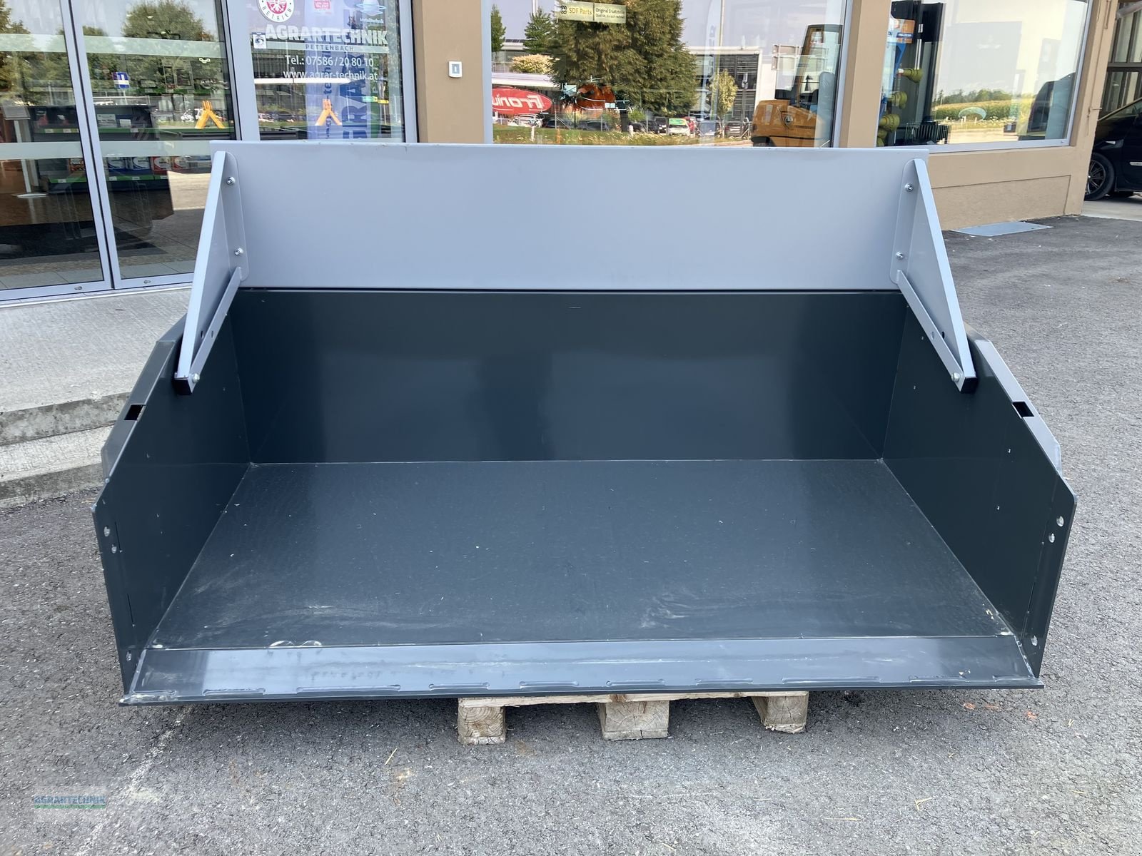 Ladeschaufel des Typs Rosensteiner RoBox 10/200cm, Neumaschine in Pettenbach (Bild 6)