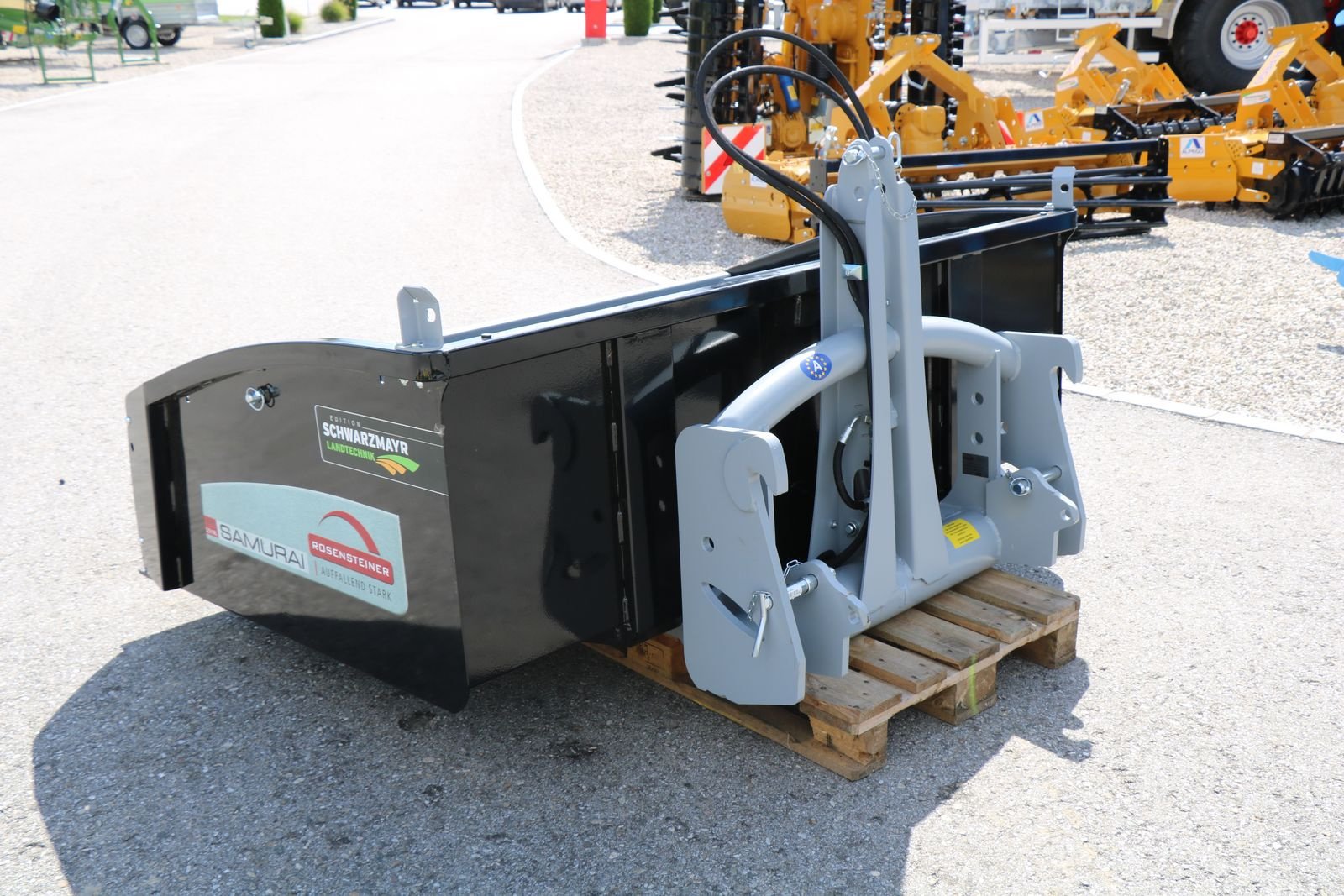 Ladeschaufel des Typs Rosensteiner Samurai 200D Euro, Neumaschine in Schlitters (Bild 5)