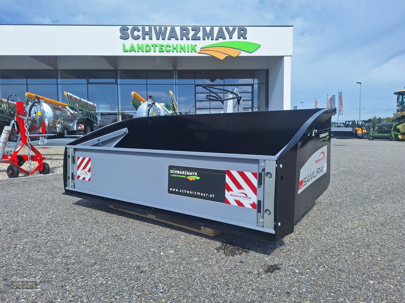 Ladeschaufel des Typs Rosensteiner Samurai 200D Euro, Neumaschine in Gampern (Bild 1)