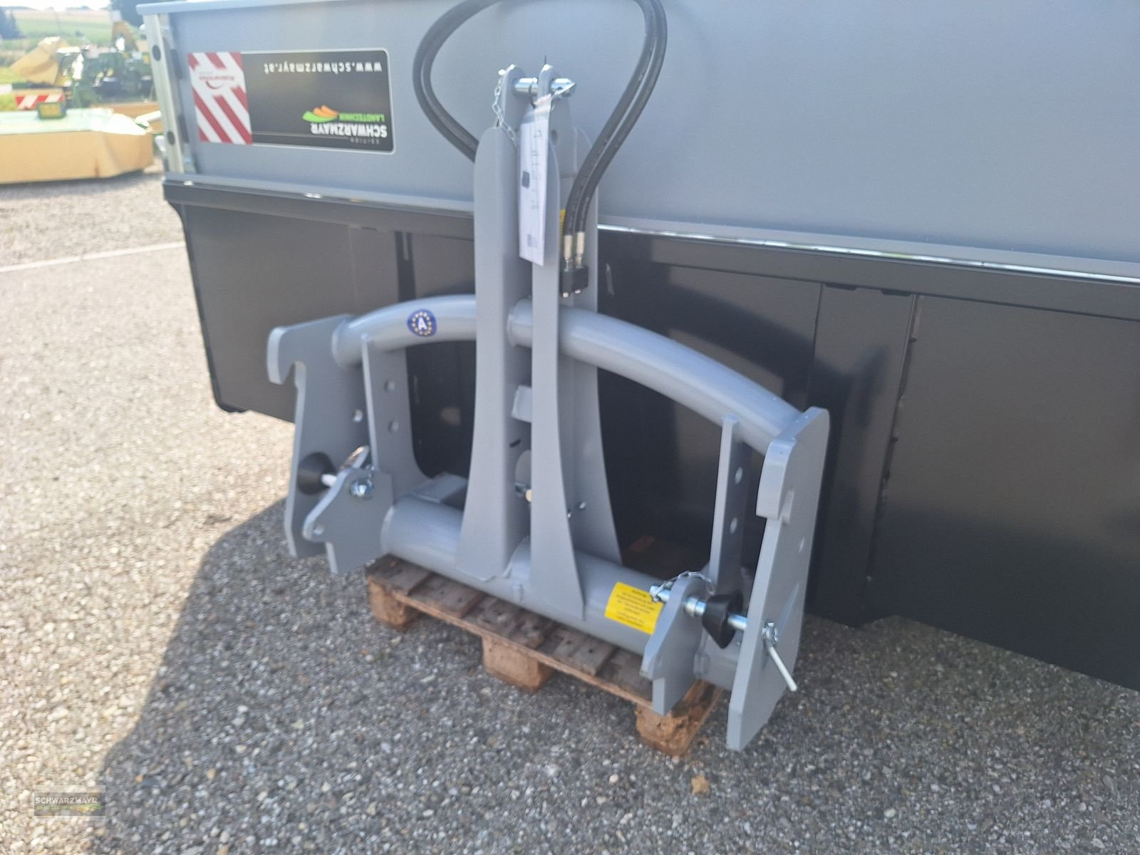 Ladeschaufel des Typs Rosensteiner Samurai 250D Euro, Neumaschine in Aurolzmünster (Bild 9)