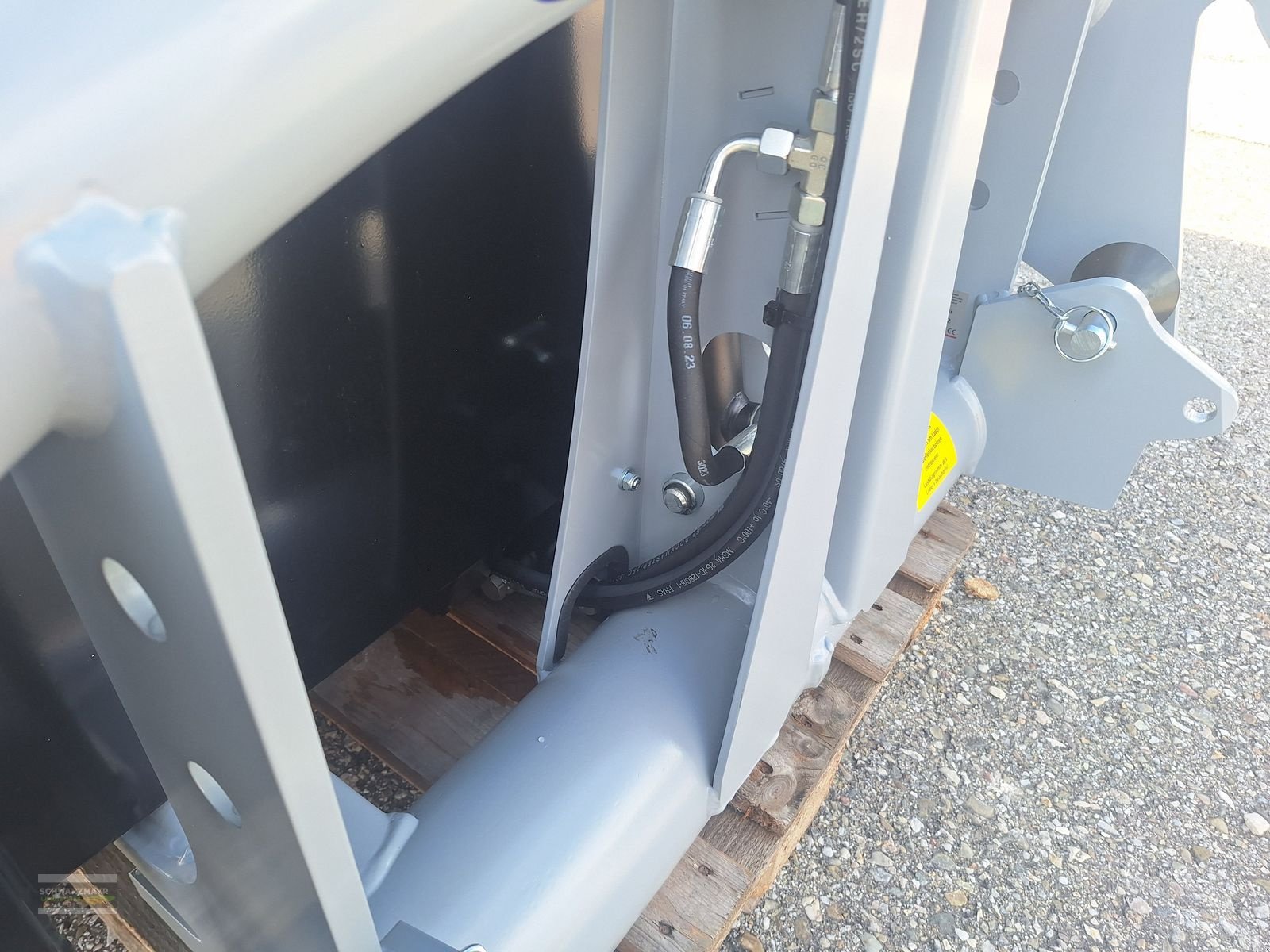 Ladeschaufel des Typs Rosensteiner Samurai 250D Euro, Neumaschine in Aurolzmünster (Bild 10)