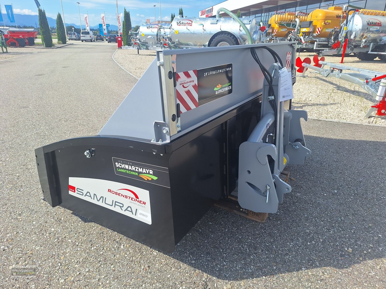 Ladeschaufel des Typs Rosensteiner Samurai 250D Euro, Neumaschine in Aurolzmünster (Bild 7)