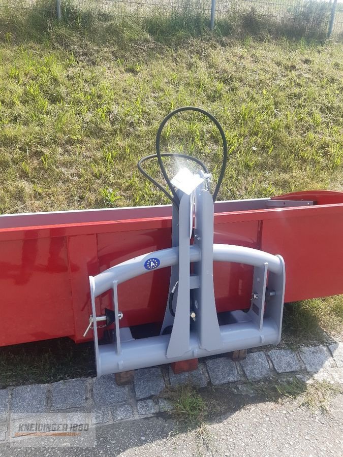 Ladeschaufel des Typs Rosensteiner Samurai 250D, Neumaschine in Altenfelden (Bild 3)