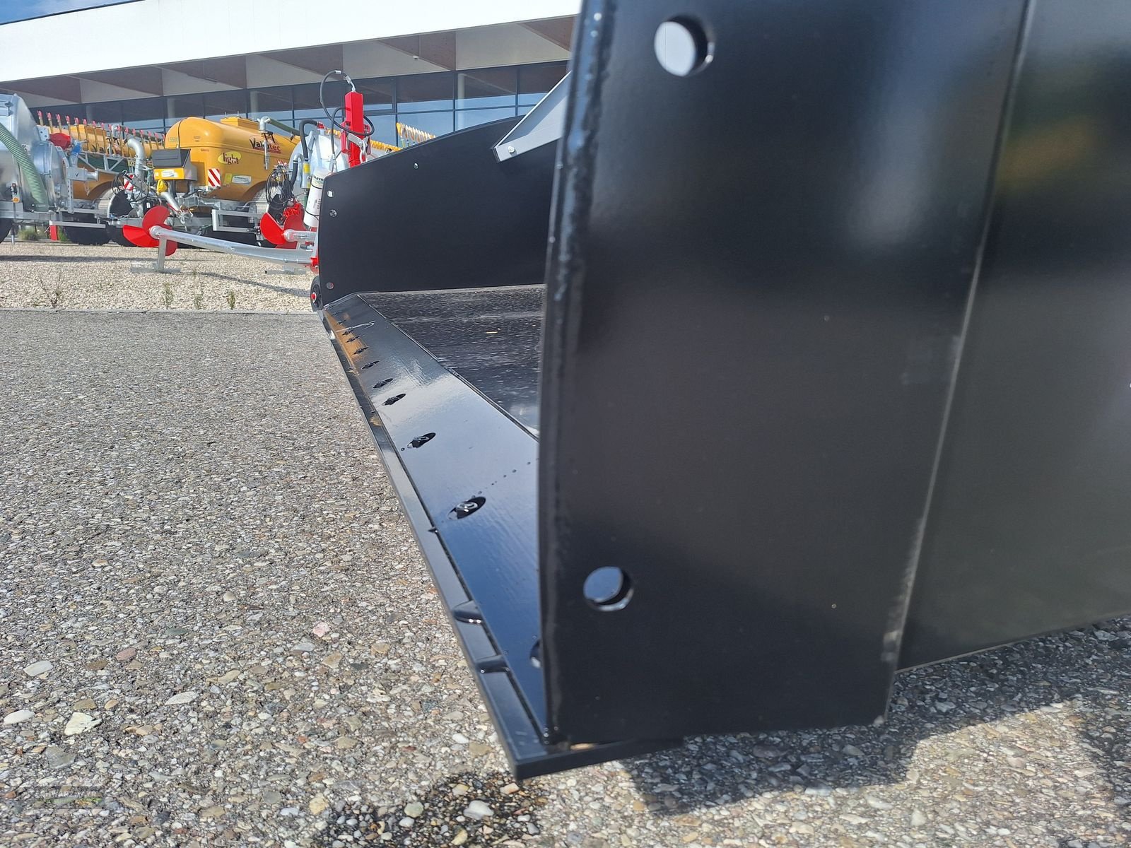 Ladeschaufel des Typs Rosensteiner Samurai 250D, Neumaschine in Gampern (Bild 13)