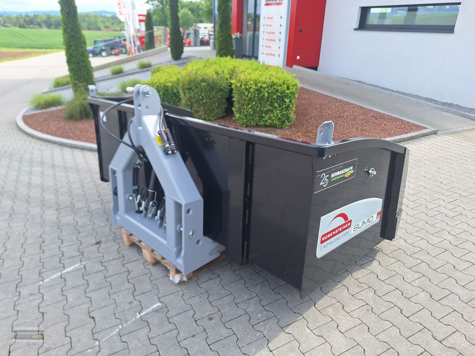 Ladeschaufel des Typs Rosensteiner Sumo 250D, Neumaschine in Gampern (Bild 9)