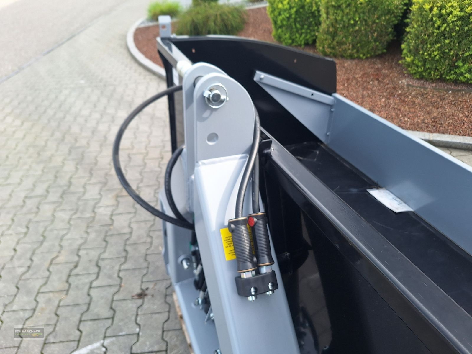 Ladeschaufel des Typs Rosensteiner Sumo 250D, Neumaschine in Gampern (Bild 12)