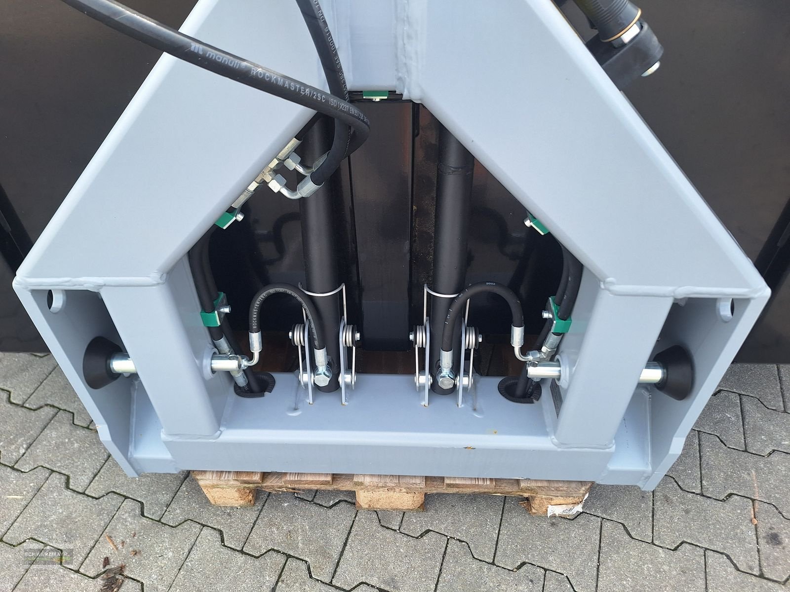 Ladeschaufel des Typs Rosensteiner Sumo 250D, Neumaschine in Gampern (Bild 11)