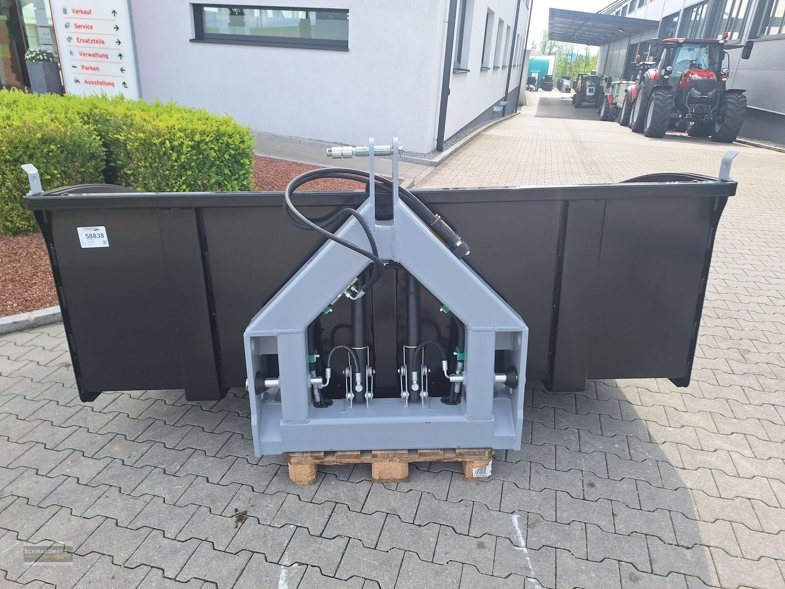 Ladeschaufel des Typs Rosensteiner Sumo 250D, Neumaschine in Gampern (Bild 10)