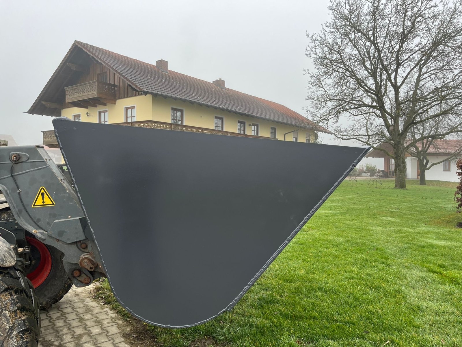 Ladeschaufel des Typs Rüdel Leichtgutschaufel LGS 4,5, Neumaschine in Falkenberg (Bild 4)