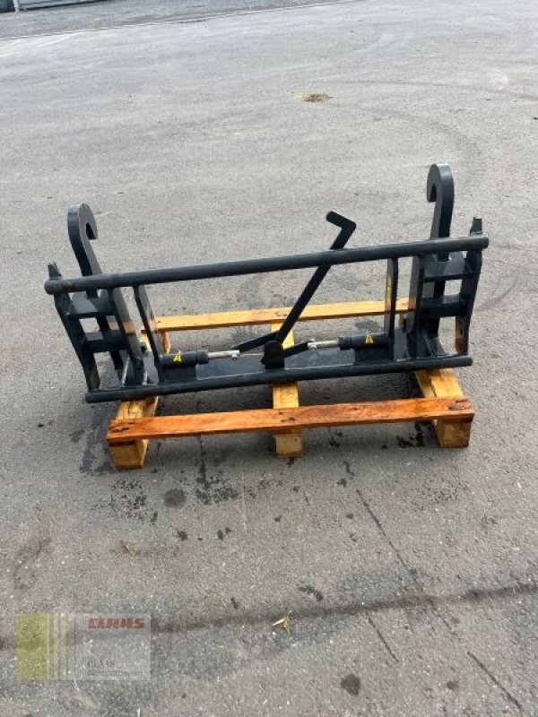 Ladeschaufel des Typs Saphir ADAP E SCORPION / EURO ADAPTER, Neumaschine in Gefrees (Bild 1)