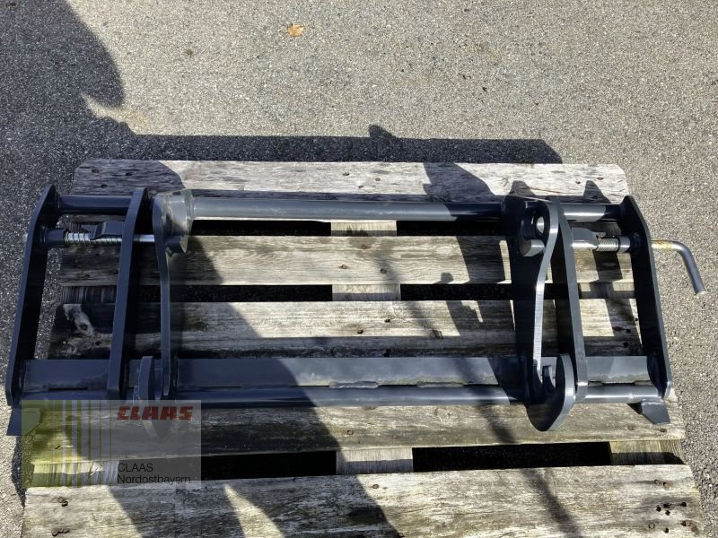 Ladeschaufel des Typs Saphir ADAPTERRAHMEN ZL 602 / EURO, Neumaschine in Freystadt (Bild 4)