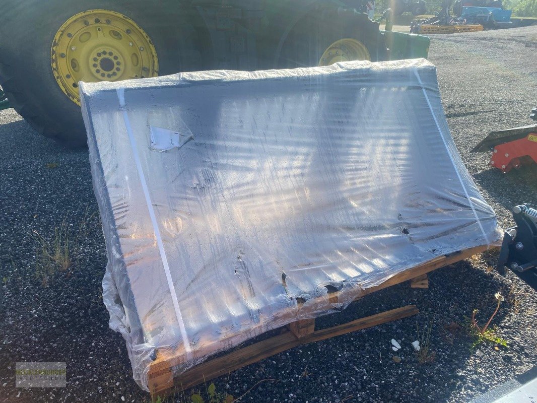 Ladeschaufel des Typs Saphir Steinkorb STK 21 Euroaufnahme, Neumaschine in Mühlengeez (Bild 1)