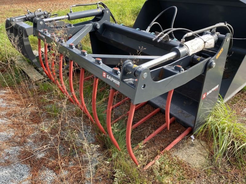 Ladeschaufel des Typs Saphir VORS. DUNG-SILAGEZANGE DSZ 17, Gebrauchtmaschine in Strahwalde (Bild 1)