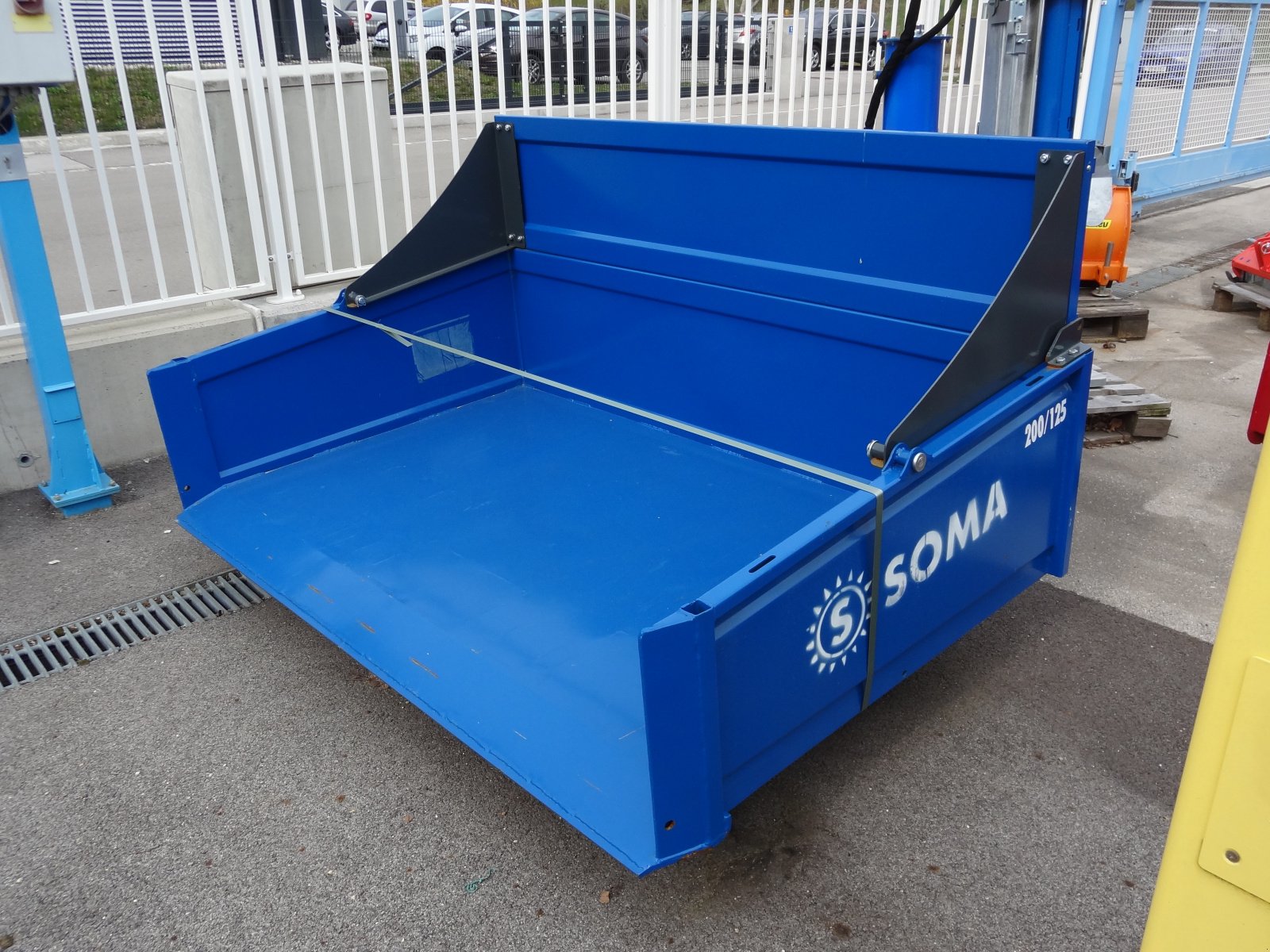 Ladeschaufel des Typs Soma KHP 200/125/40, Neumaschine in St.Andrä-Wördern (Bild 2)