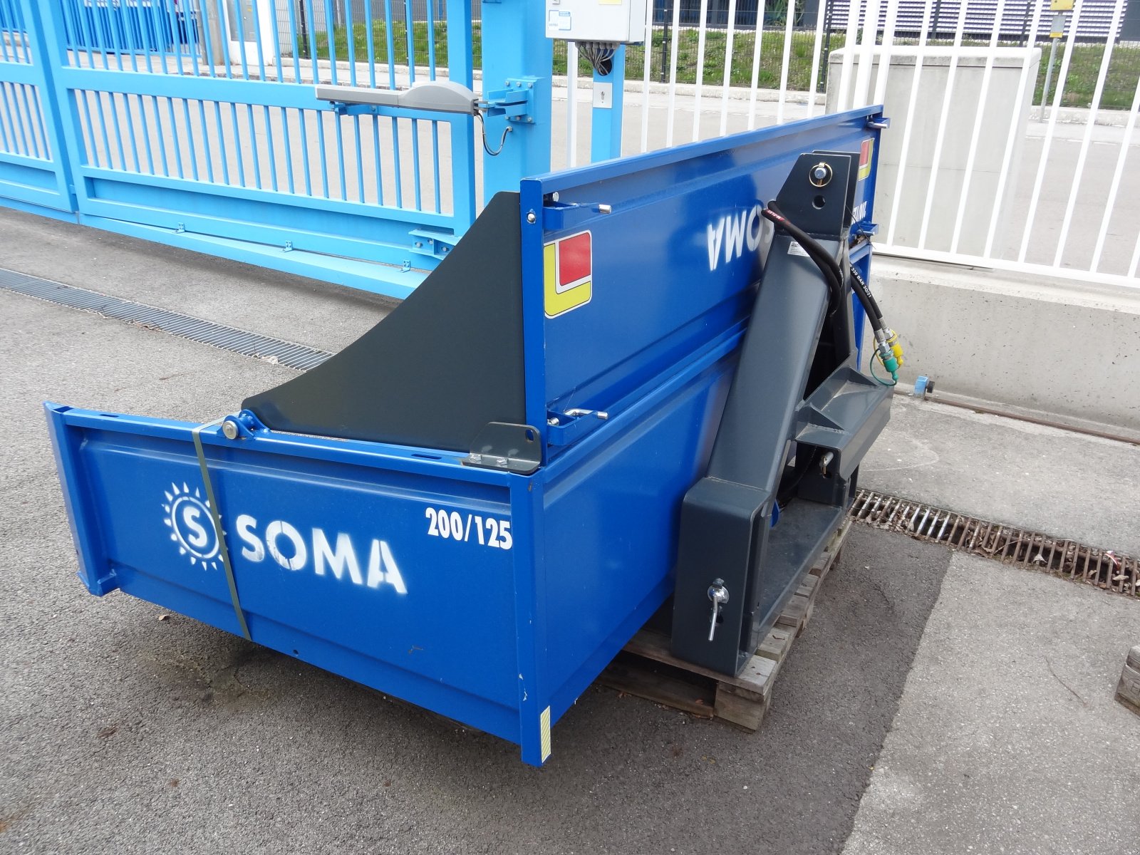 Ladeschaufel des Typs Soma KHP 200/125/40, Neumaschine in St.Andrä-Wördern (Bild 4)