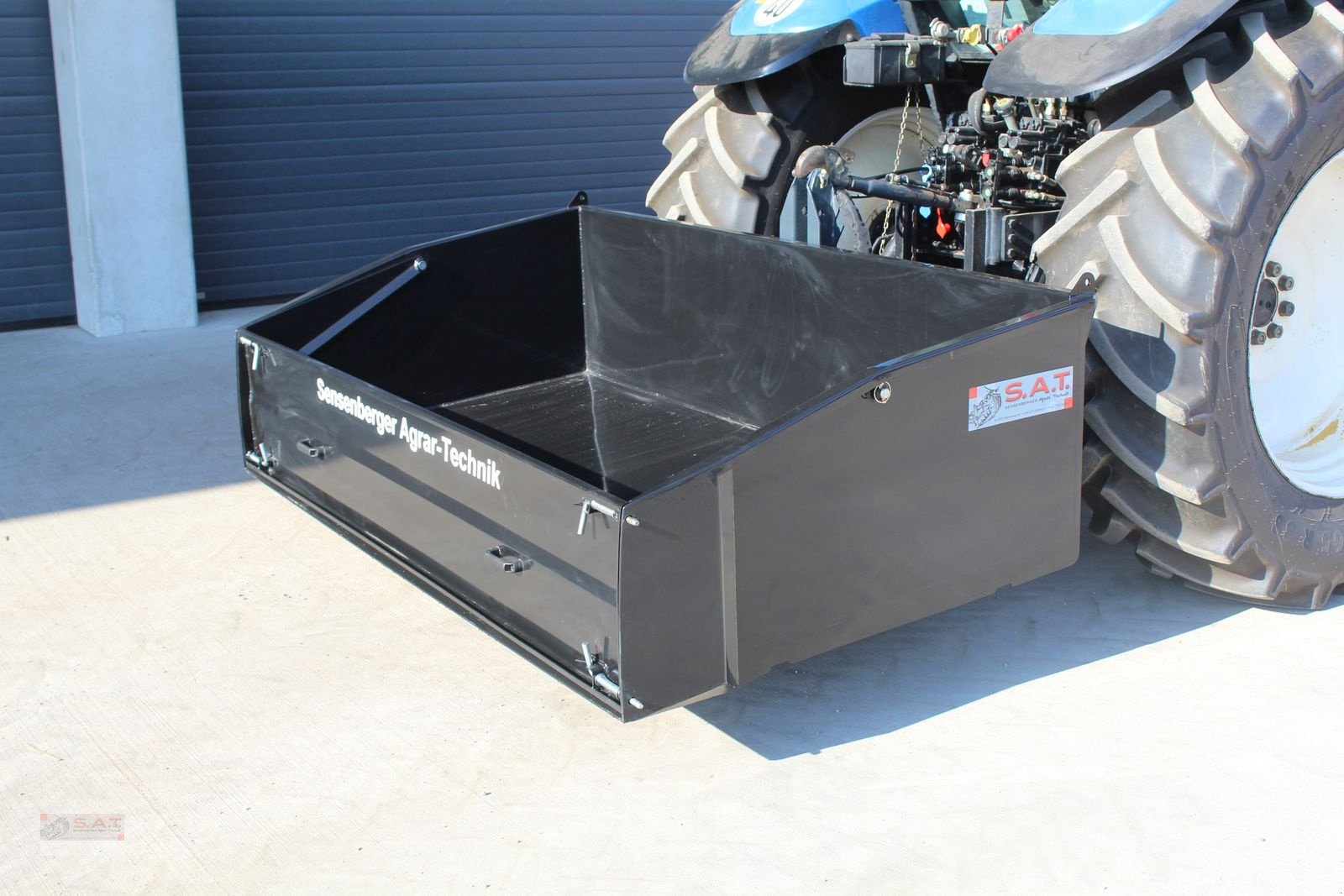 Ladeschaufel Türe ait Sonstige 1800-Heckschaufel-Heckcontainer, Neumaschine içinde Eberschwang (resim 5)