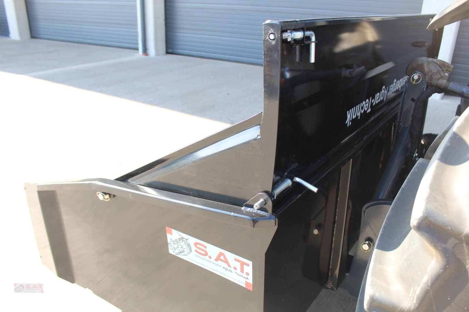 Ladeschaufel Türe ait Sonstige 1800-Heckschaufel-Heckcontainer, Neumaschine içinde Eberschwang (resim 10)