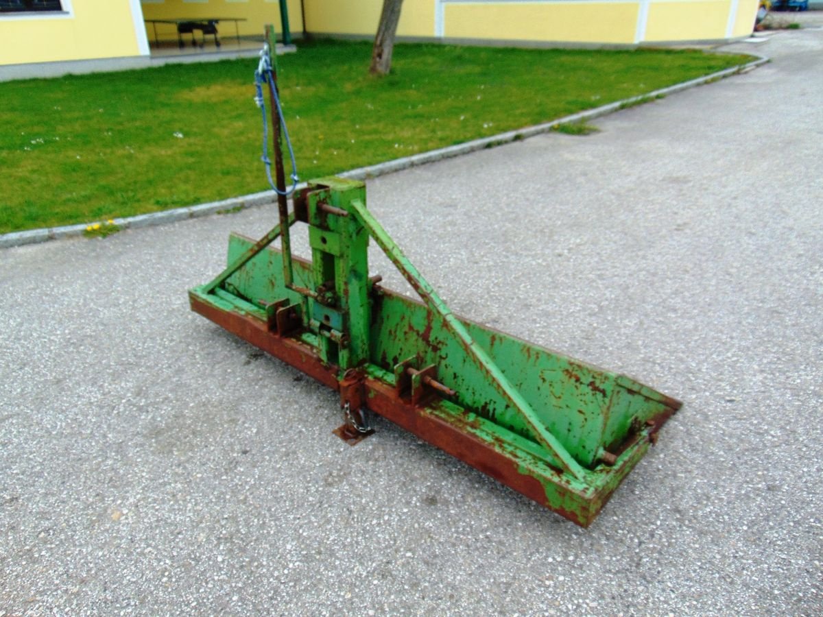 Ladeschaufel des Typs Sonstige 2000, Gebrauchtmaschine in Neukirchen am Walde  (Bild 2)