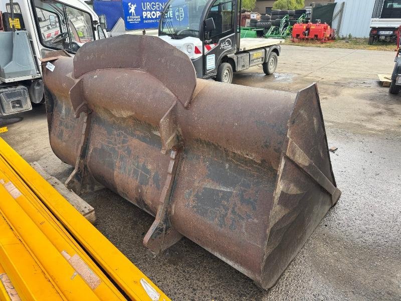 Ladeschaufel des Typs Sonstige 3000 LITRES, Gebrauchtmaschine in Richebourg (Bild 3)