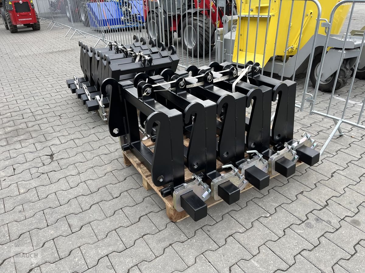 Ladeschaufel a típus Sonstige Adapter & Ballenspiess Weidemann auf Dreipunkt, Neumaschine ekkor: Burgkirchen (Kép 10)