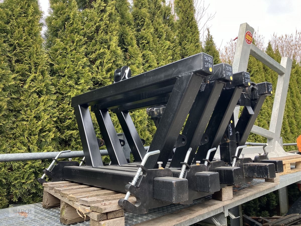Ladeschaufel tipa Sonstige Adapter Euro oder Weidemann auf Dreipunkt, Gebrauchtmaschine u Burgkirchen (Slika 2)