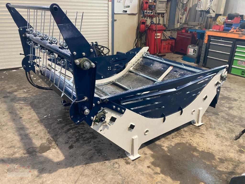 Ladeschaufel des Typs Sonstige Aktion-Rundballenabroller-NEU, Neumaschine in Eberschwang (Bild 2)