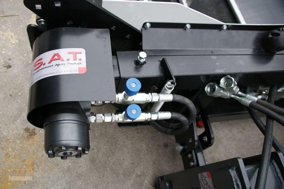 Ladeschaufel des Typs Sonstige Aktion-Rundballenabroller-NEU, Neumaschine in Eberschwang (Bild 4)