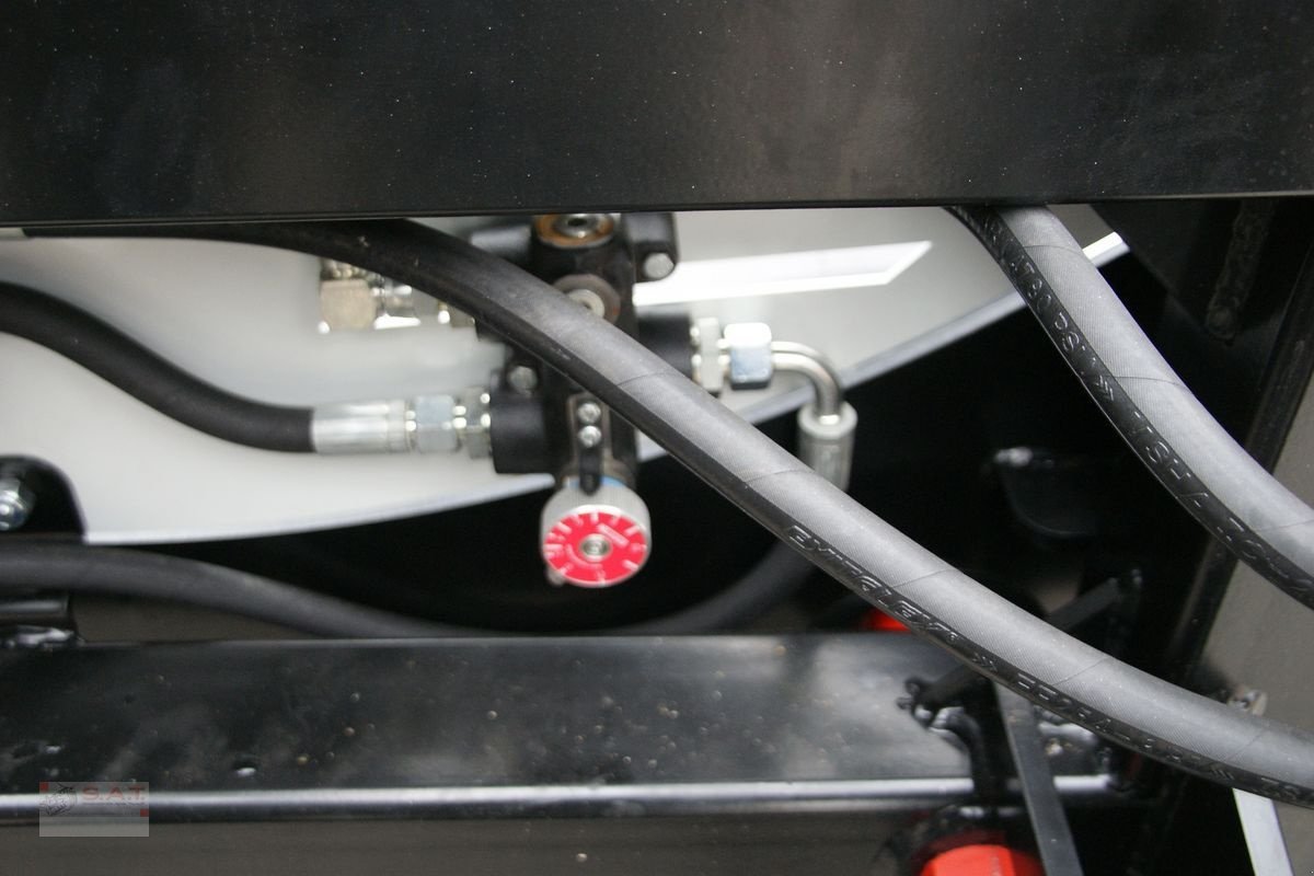 Ladeschaufel des Typs Sonstige Aktion-Rundballenabroller-NEU, Neumaschine in Eberschwang (Bild 5)